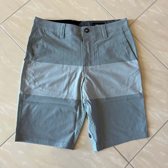 #2679 Volcom Surf & Turf SNT frickin mix 21" size 31 - Picture 1 of 7